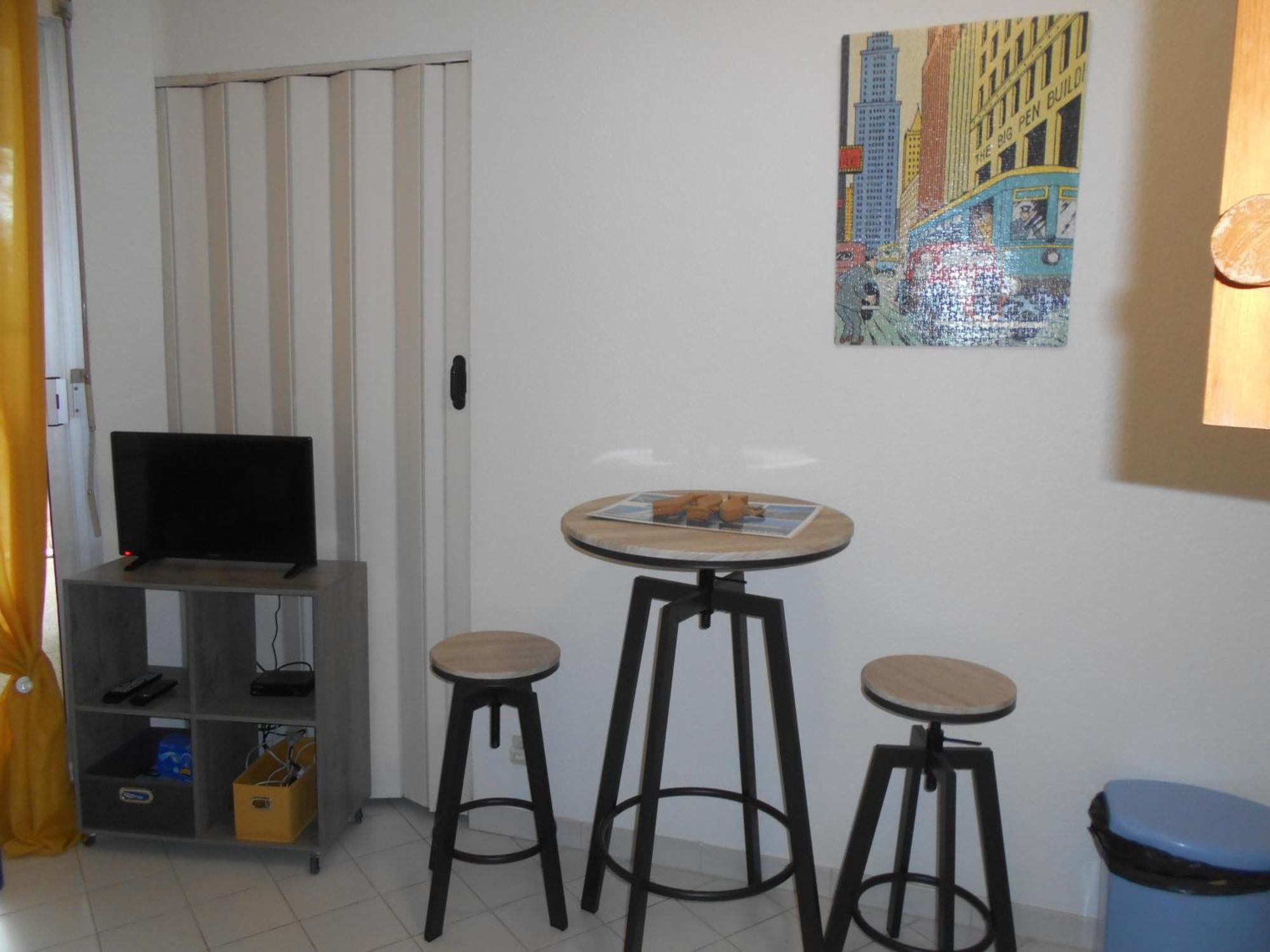 Vittoria Immobilier 7 -reglement Sur Place - Cheques Acceptes *